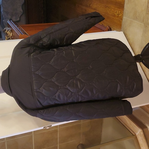 Women's jacket - Picture 4 of 14